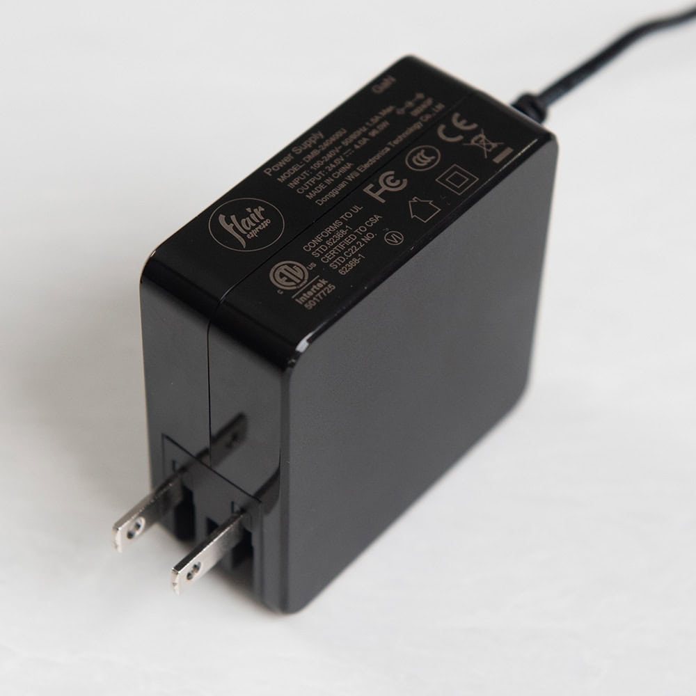 Small power supply and plug for the Flair 58 Plus 2
